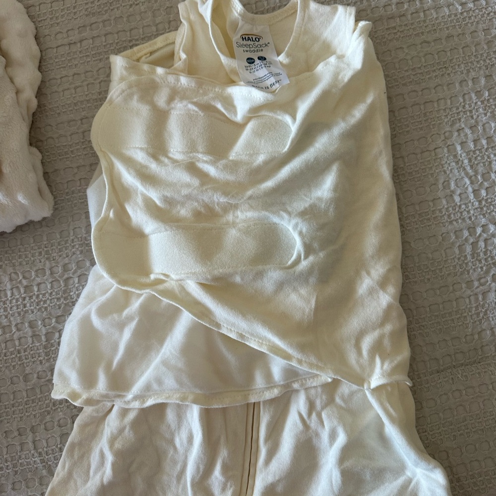 Halo Sleep Sack Swaddles (5) - Picture 5 of 8